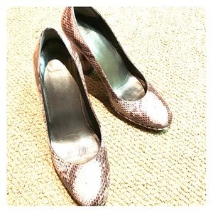 Stuart Weitzman Heels